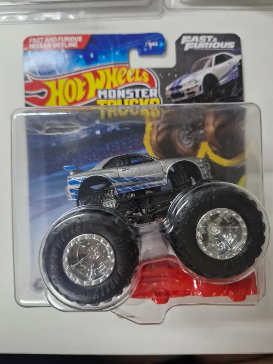 thumbnail-1